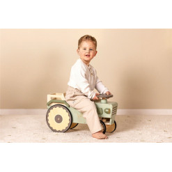 Alternative view of Caminador Tractor – Little Dutch
