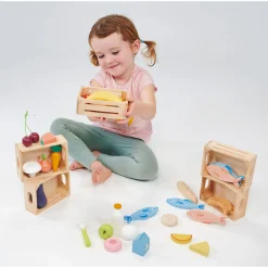 Alternative view of Caja de madera con pescados - Mentari