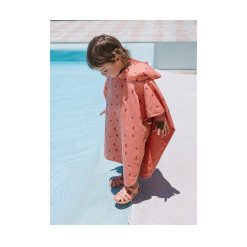 Alternative view of Poncho de Playa Camping